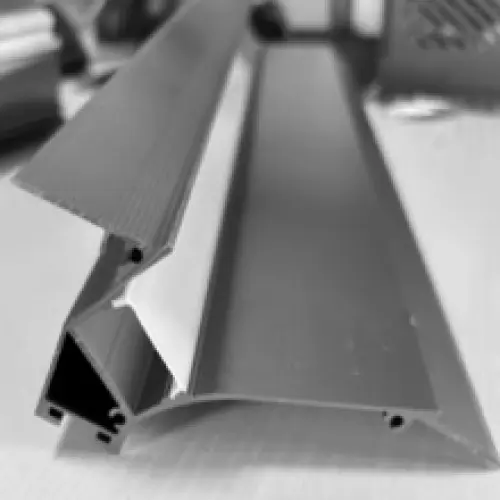 ليد بروفايل لأسقف الديكور (بشكل مستقيم) لتركيب شريط الليد أوبل 106.6×45.3 ملم 3 متر