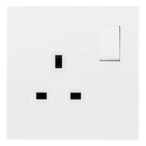 فيش ماسه الفنار مع مفتاح 7×7 - 13 أمبير أبيض