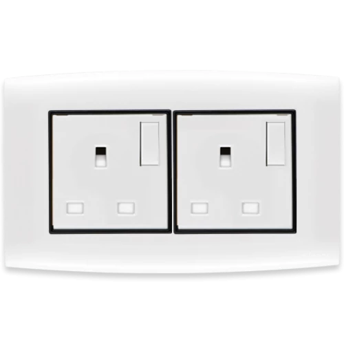 فيشة أمنية كات 6 مزدوج الفنار أبيض مع إطار اسود