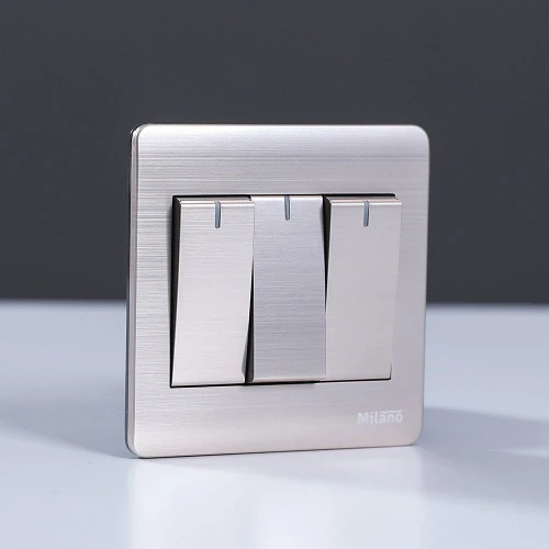 Milano 16A GD 3Gang- 1Way 210800100022